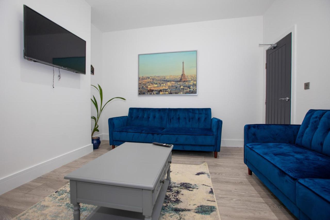 Stylish Stay Near The Stadium Walk To The Action リヴァプール エクステリア 写真